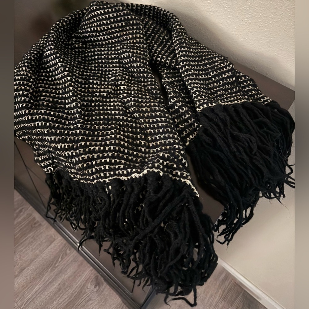 Black Cream Knit Fringe Scarf Wrap | Boho Winter Tassel Shawl | Cozy Long Scarf - Picture 2 of 2